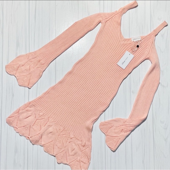 NWT - pretty pink knitted dress from Lovers + Friends!!! - Picture 3 of 7